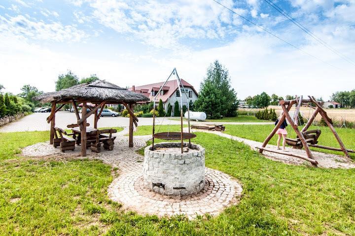 Отель Pod Wierzba Унеюв Экстерьер фото